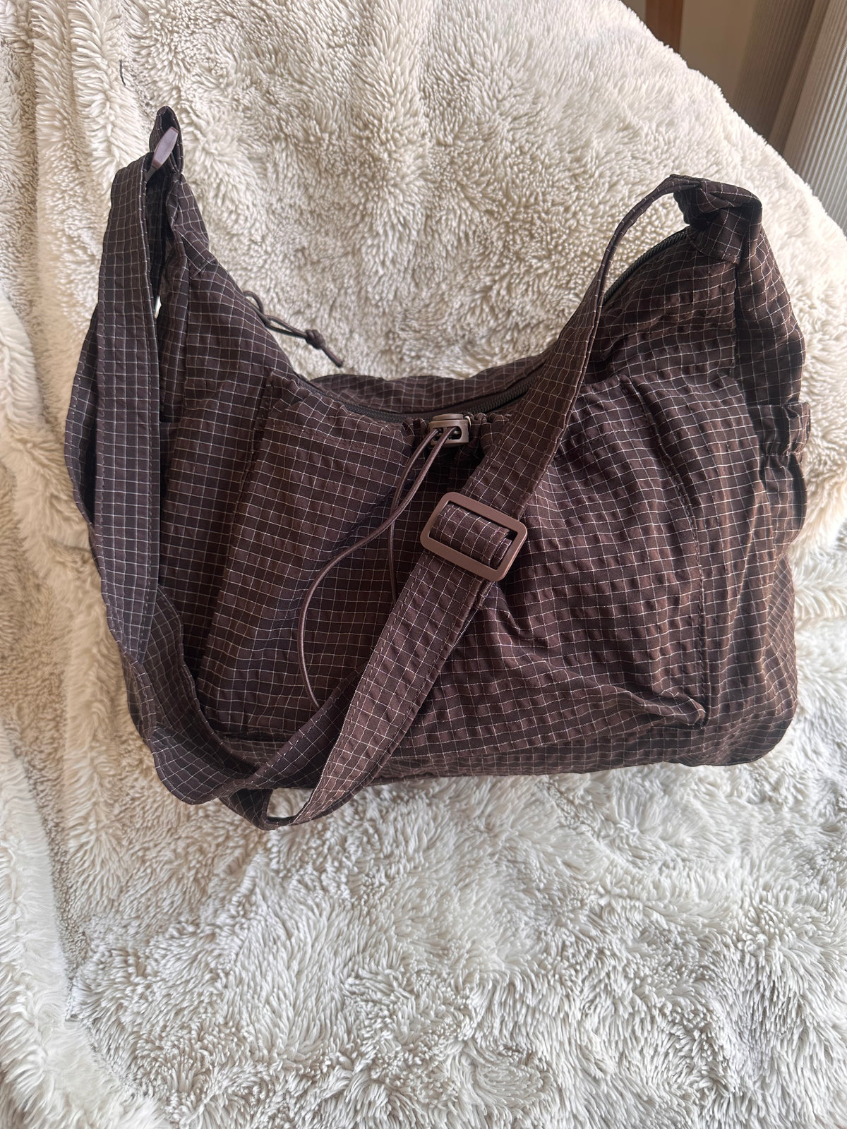 Sac bandoulière marron multi-poches - Pratique & tendance